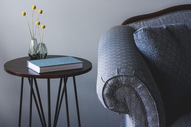 Comment choisir un fauteuil releveur adapté à vos besoins